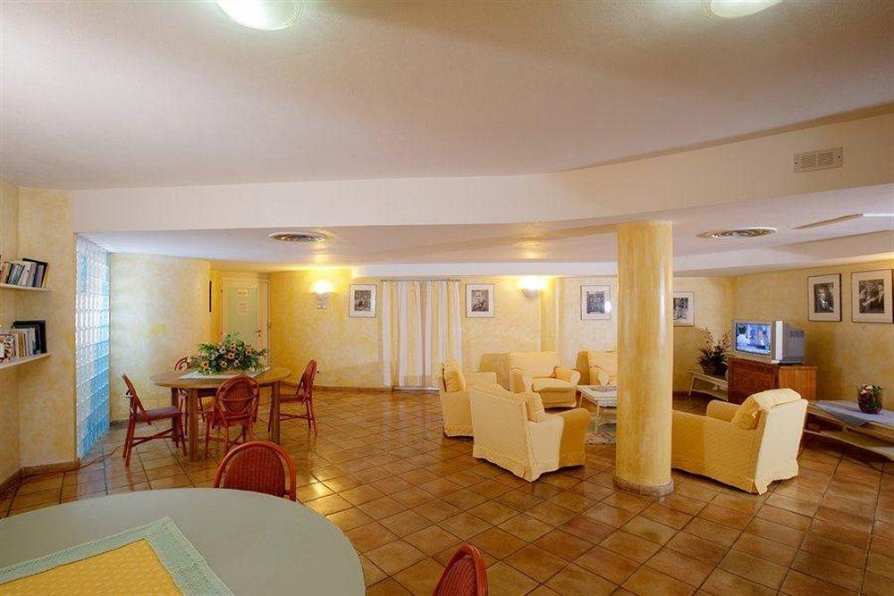 קניגיונה Sporting Hotel Tanca Manna מראה חיצוני תמונה